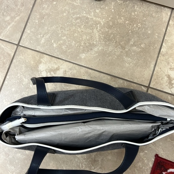 NEW Kate Spade Tote bag - Picture 3 of 5